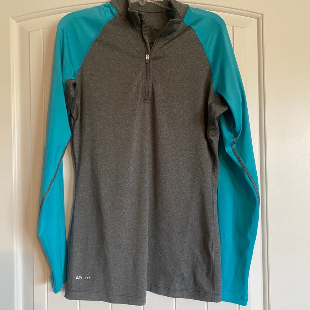 Nike dri fit top